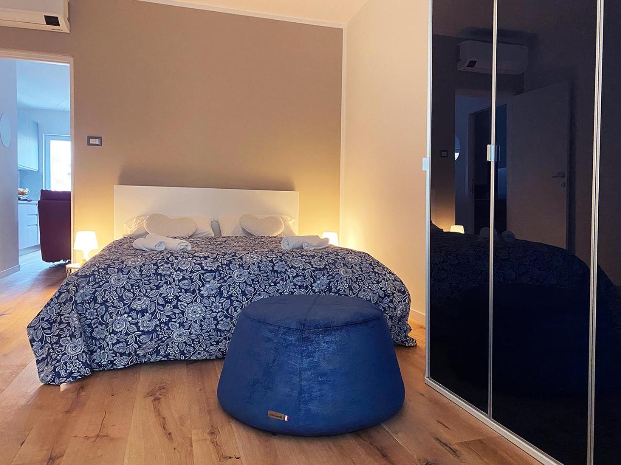 Blucavana, Casa Vacanze In Centro A トリエステ エクステリア 写真