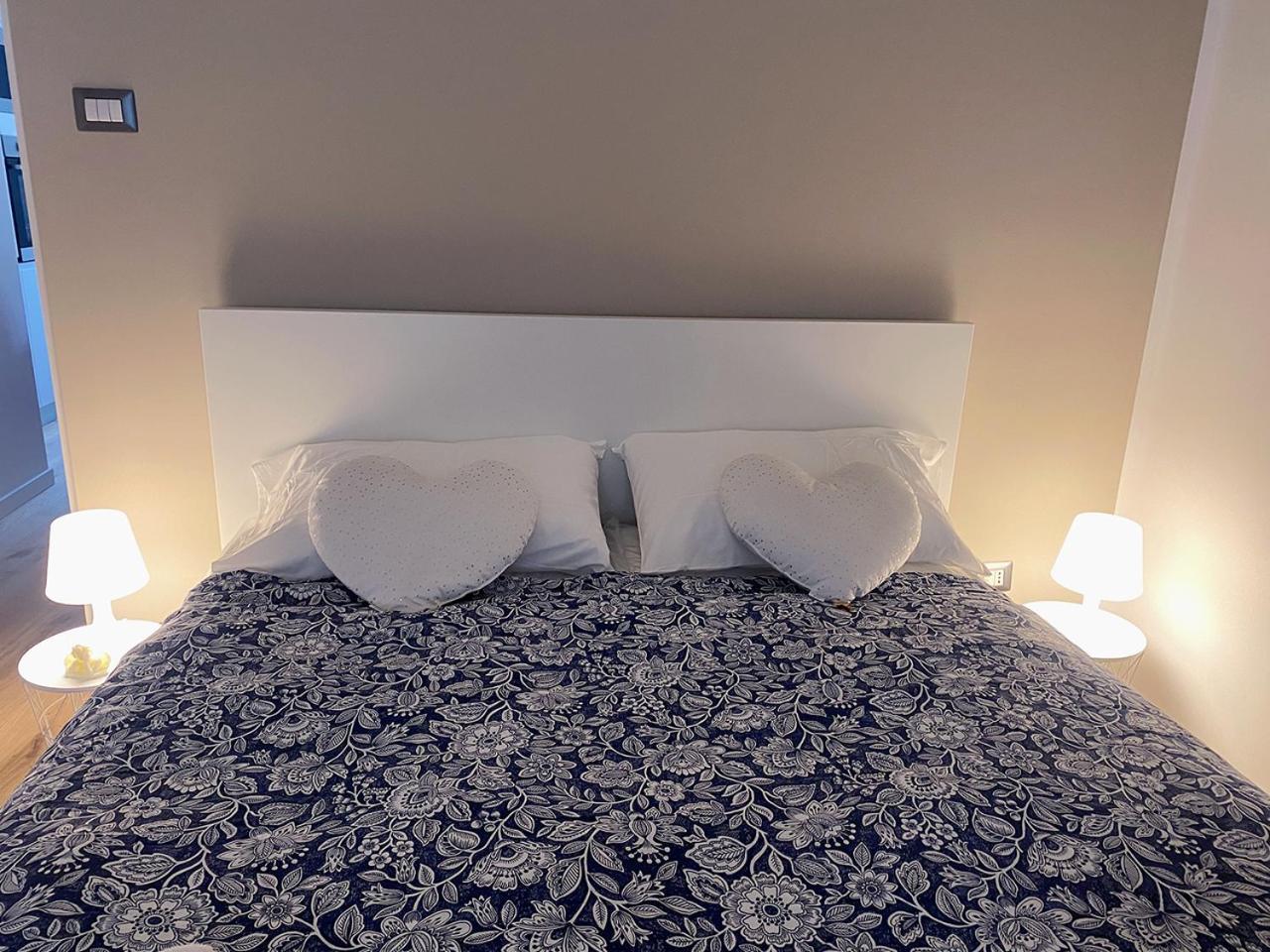 Blucavana, Casa Vacanze In Centro A トリエステ エクステリア 写真